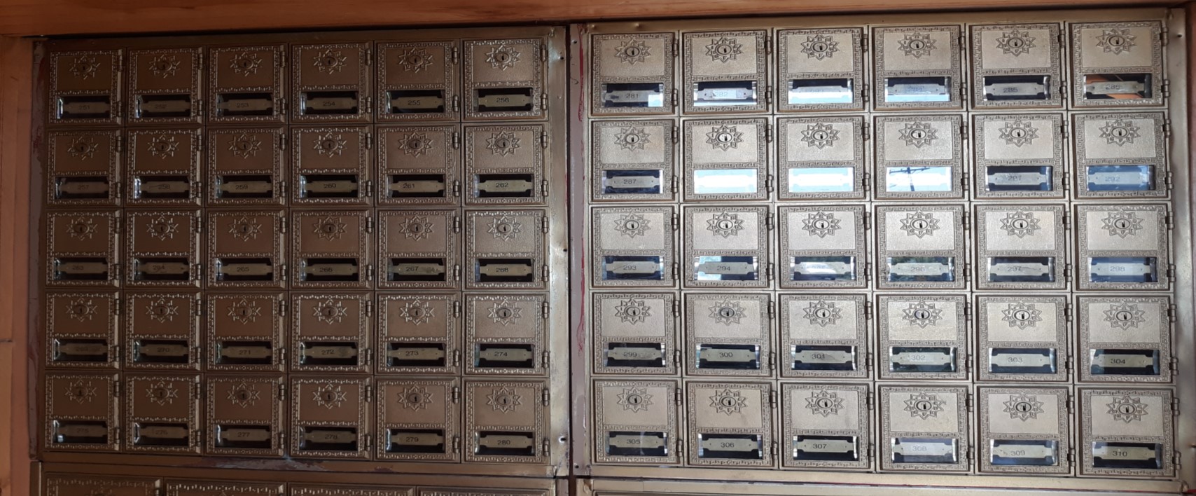 Mailbox Rental Slingerlands, NY Corner Gateway